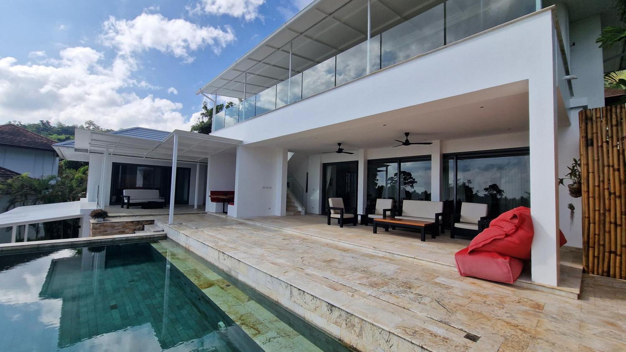 Steberg 6, With Sea View In Meanam *